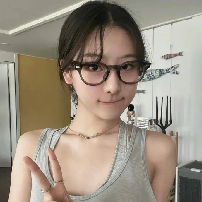 太空克里奥佩特拉第一季